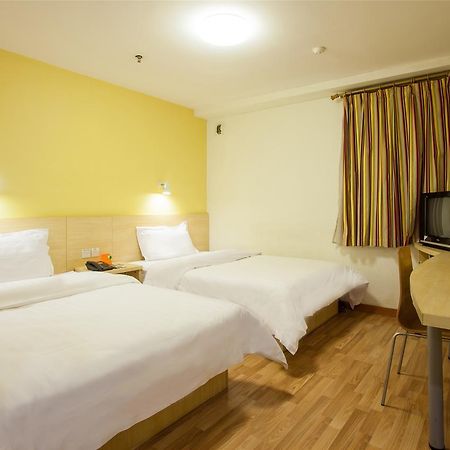 7Days Premium Guangzhou Tianhe Gangding Гуанчжоу Екстер'єр фото